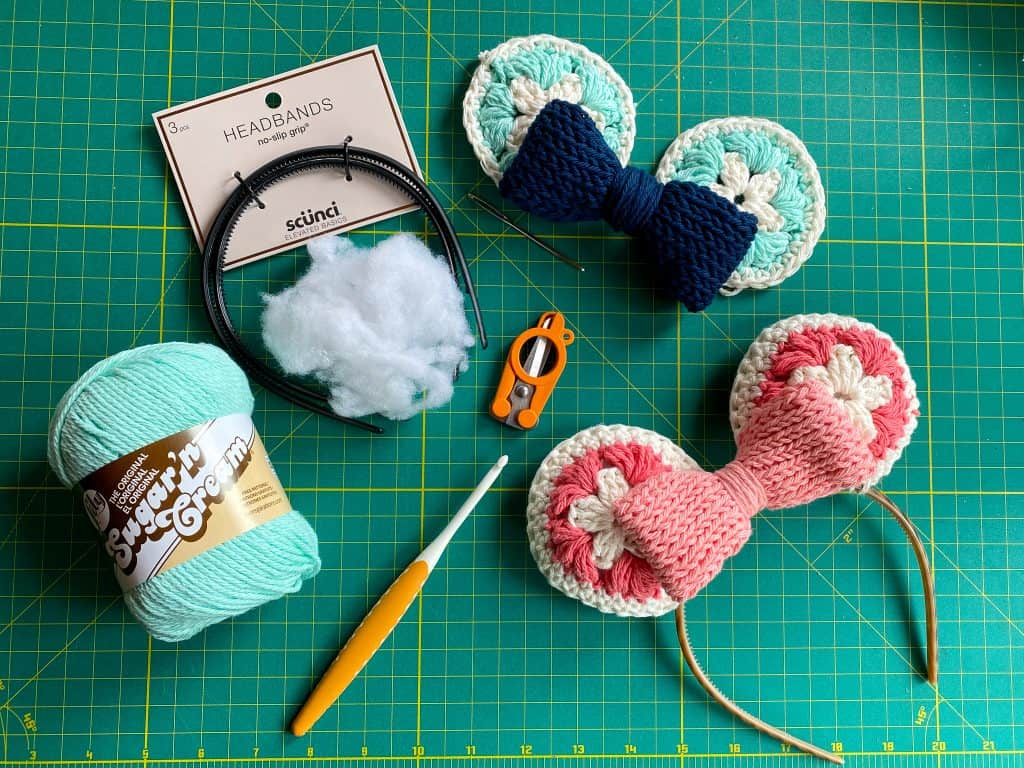 How to Crochet Mouse Ears Headband. Included instructions for baby through adult sizes. Perfect for Mommy and Me photos. 