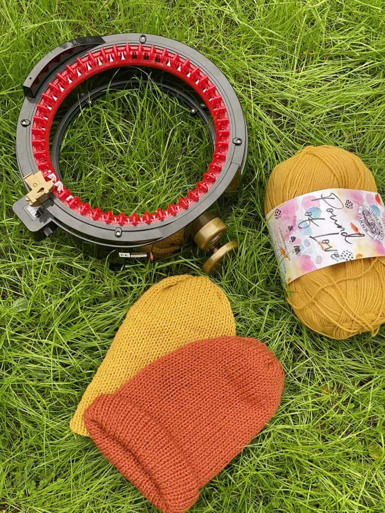 How to quickly knit a hat using an Addi Circular Knitting Machine.