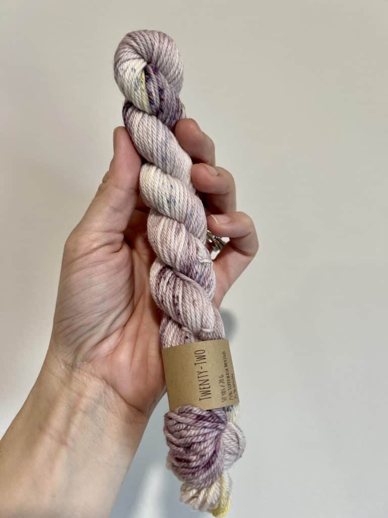 Interested in what the Smalliday Advent Set looks like in 2022? Daily photos of all 25 mini skeins. If you have always wondered what this annual Crazy Beautiful Color set looks like, you are in the correct place!